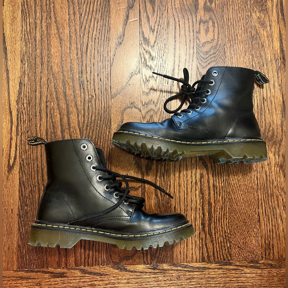 Dr. Martens Luana Black Boots size women’s 8
